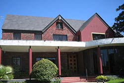 Picture of outside of Dr. Irby Jones' office