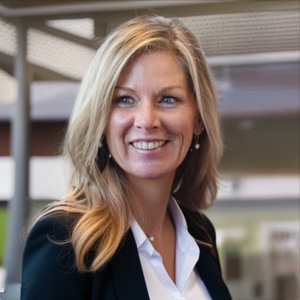 /hilton-college/About/Meet-the-Dean/deans-advisory-board/melanie-smalley.jpg