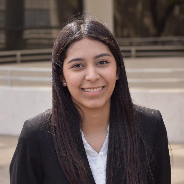 danielle-guevara_murray-scholar-spr-25-edited-3---square-low-res.jpg