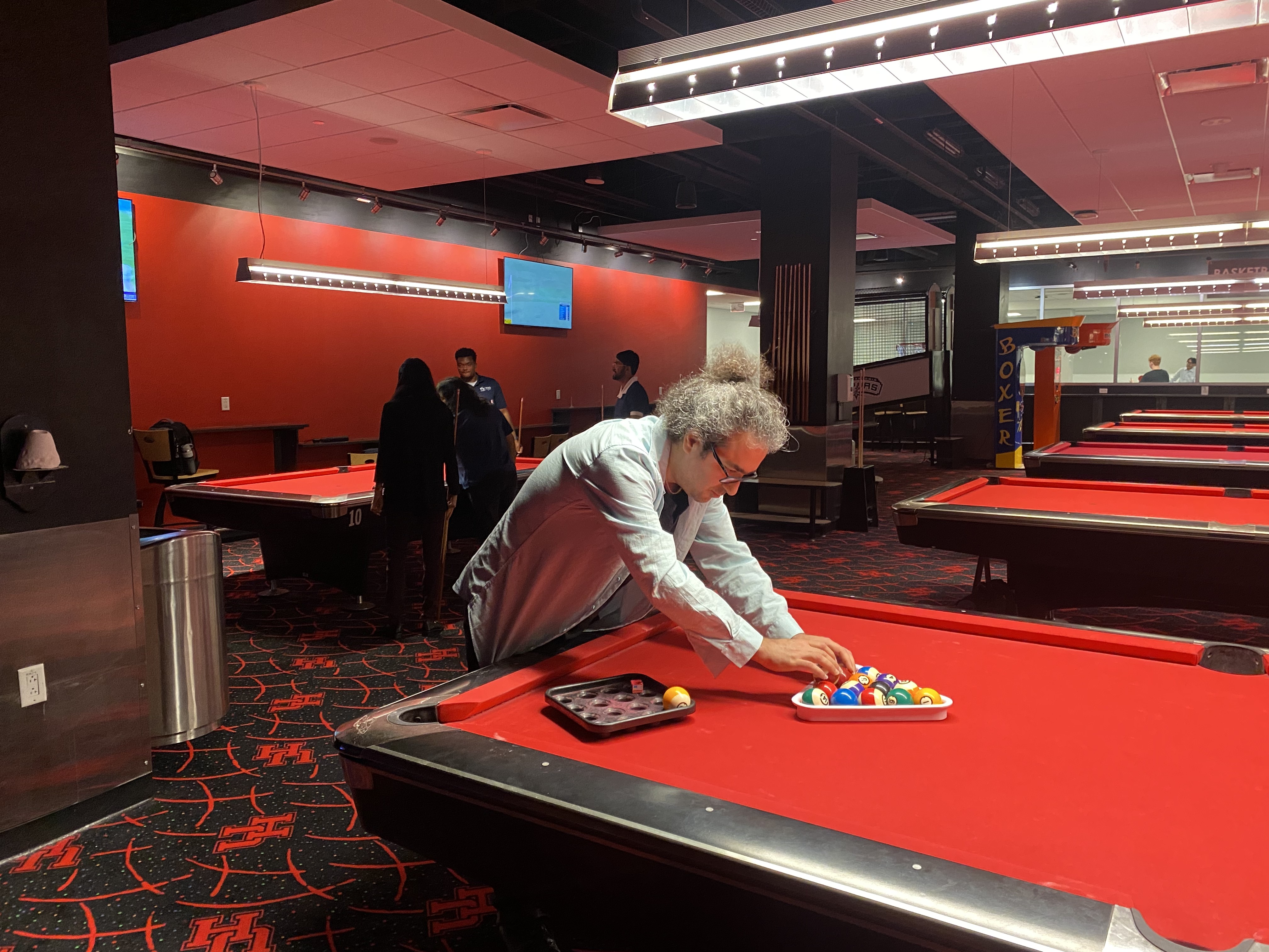 gameroom_mehrdad_pool.jpg